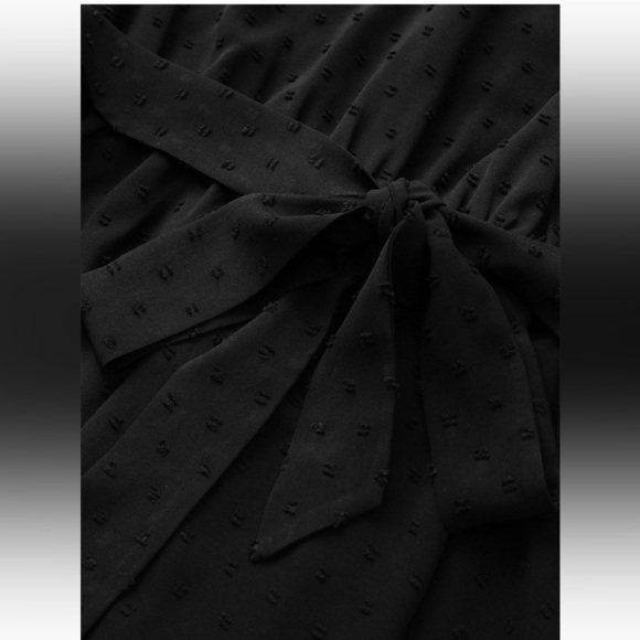 BloomChic Plus Size 2XL Plain Textured Petal Sleeve Ties Blouse  us18-20 - Picture 5 of 7